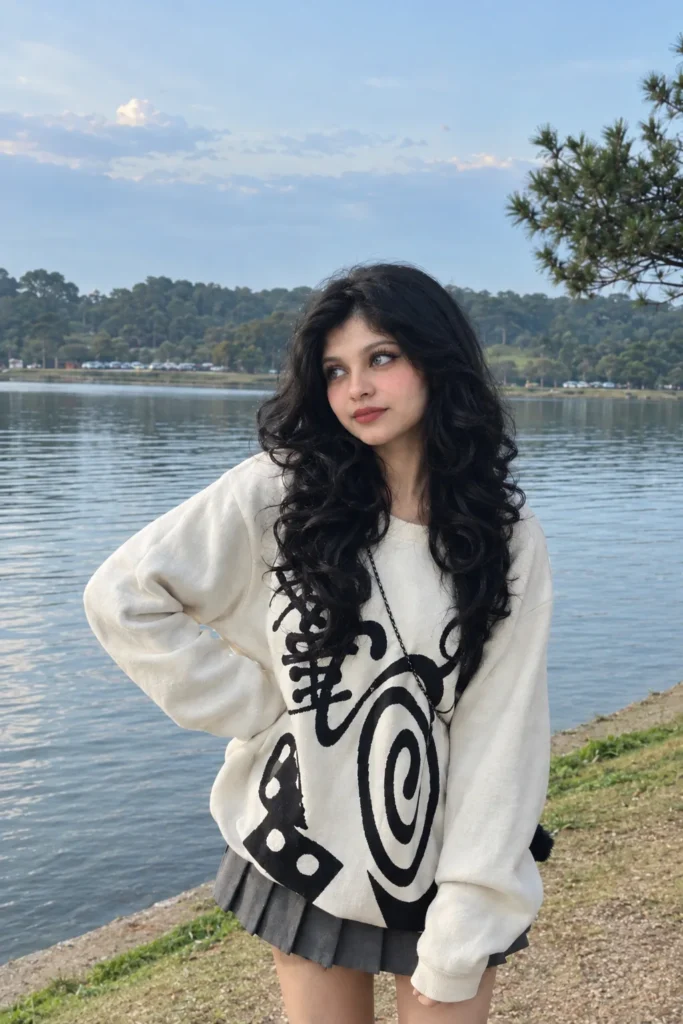 🌿 Serene Lakeside Vibes 💙